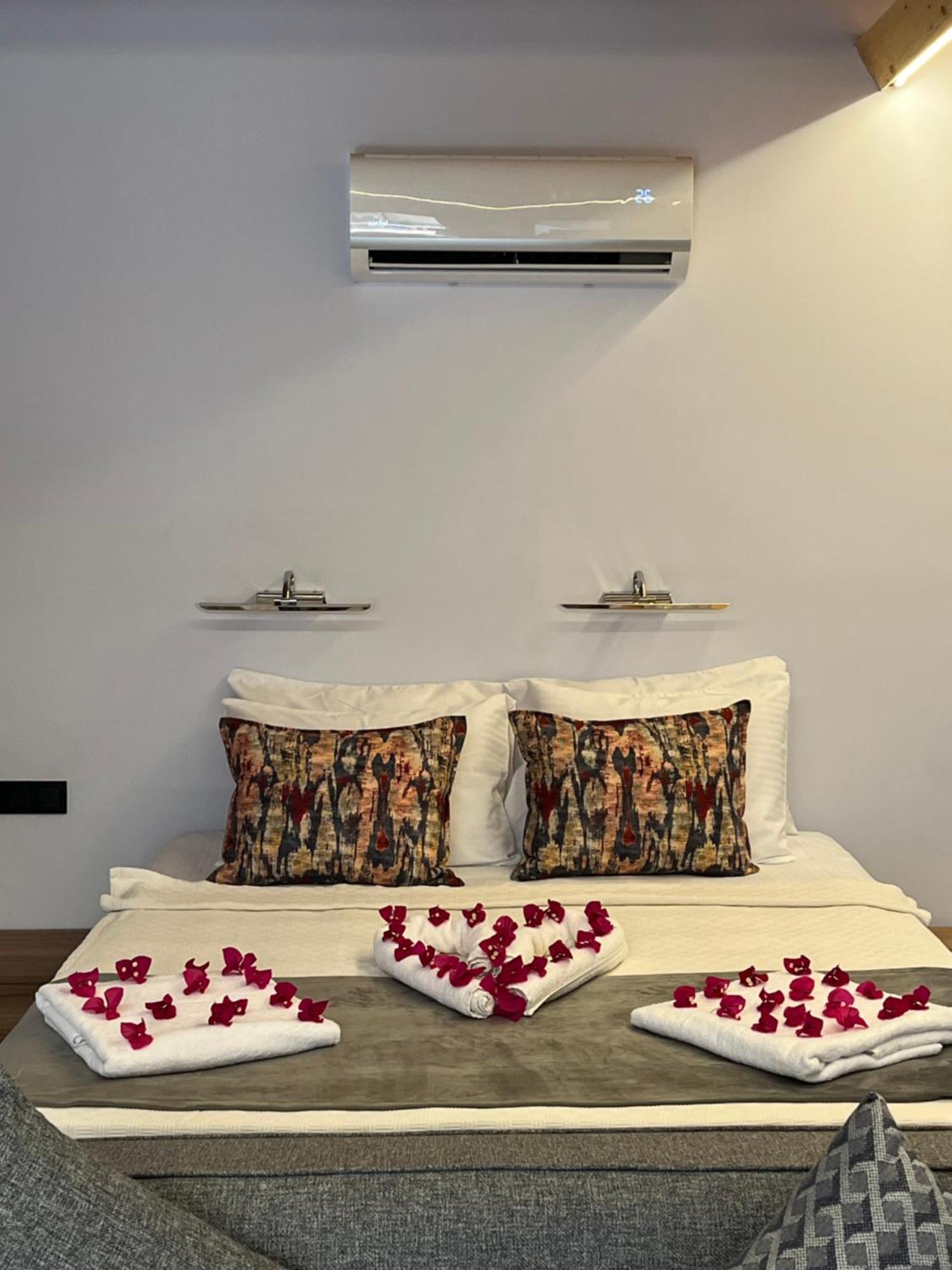 Oba Beach Hotel โอลลุนเดนิซ ภายนอก รูปภาพ